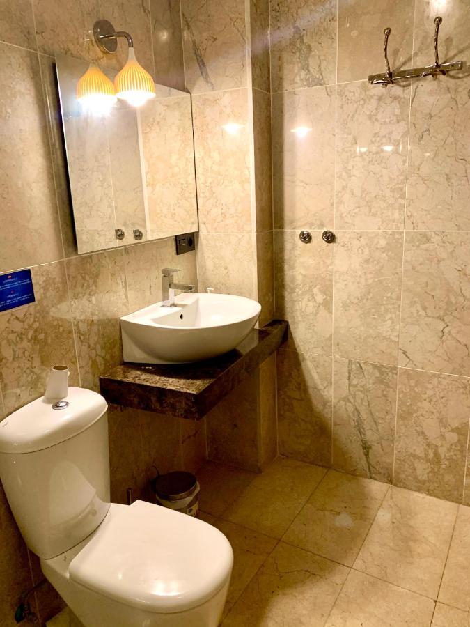 Apartamento Carreteria 33 Apartment Malaga Ngoại thất bức ảnh